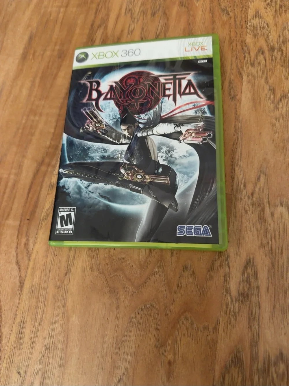 Bayonetta (Xbox 360) - Green Case